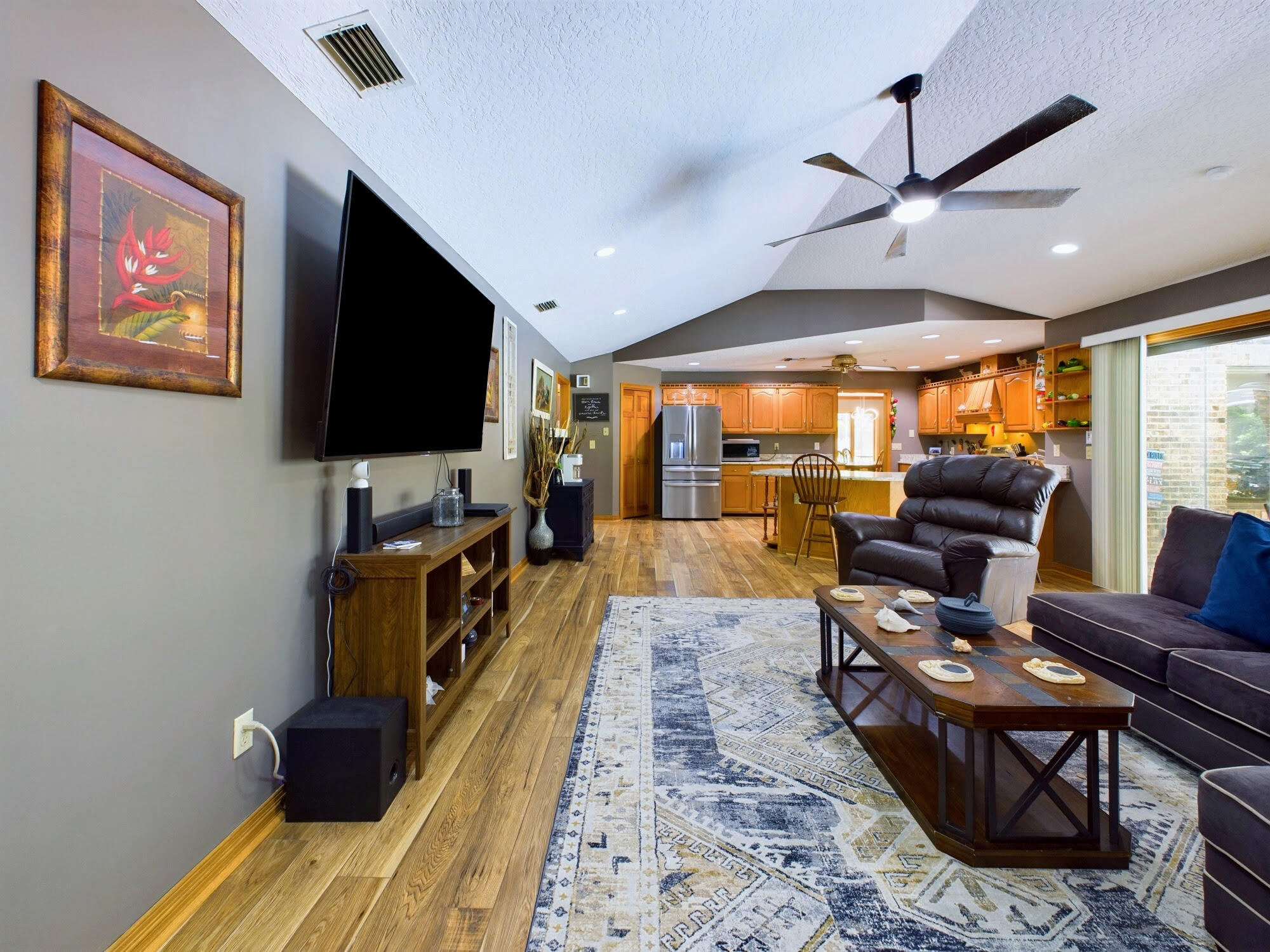 576 Lake Ashley Circle
