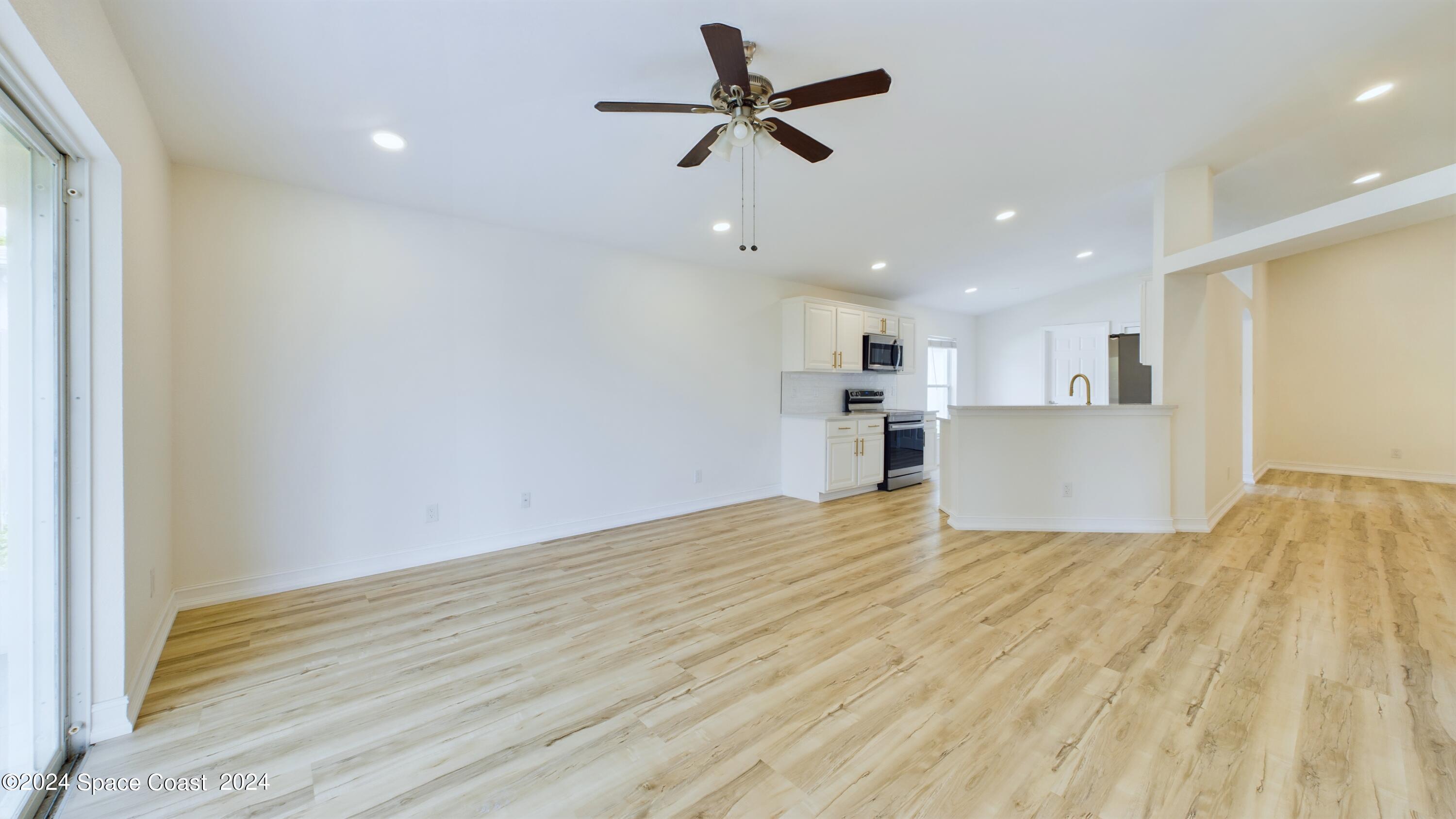 2237 Deercroft Drive