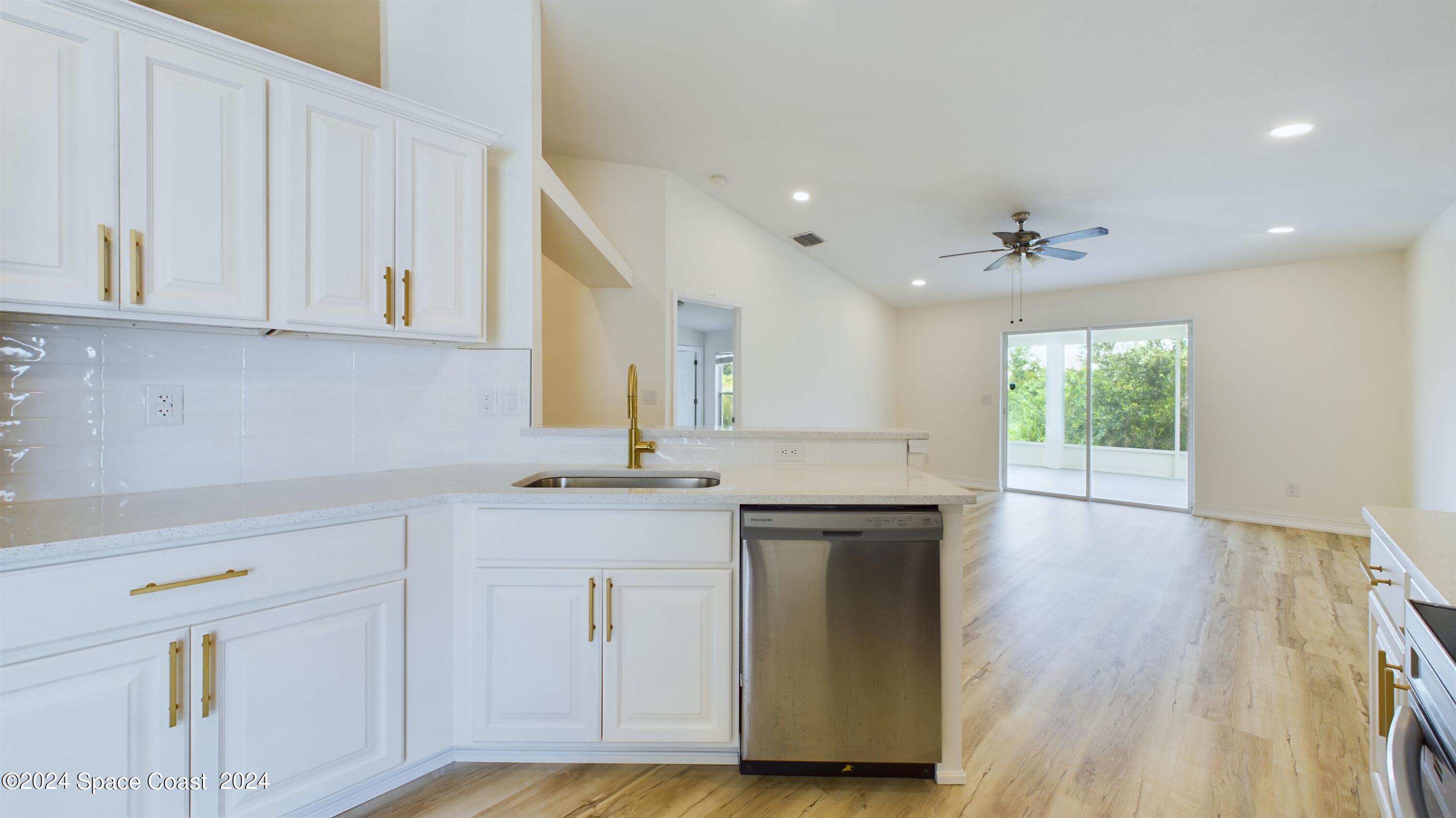 2237 Deercroft Drive