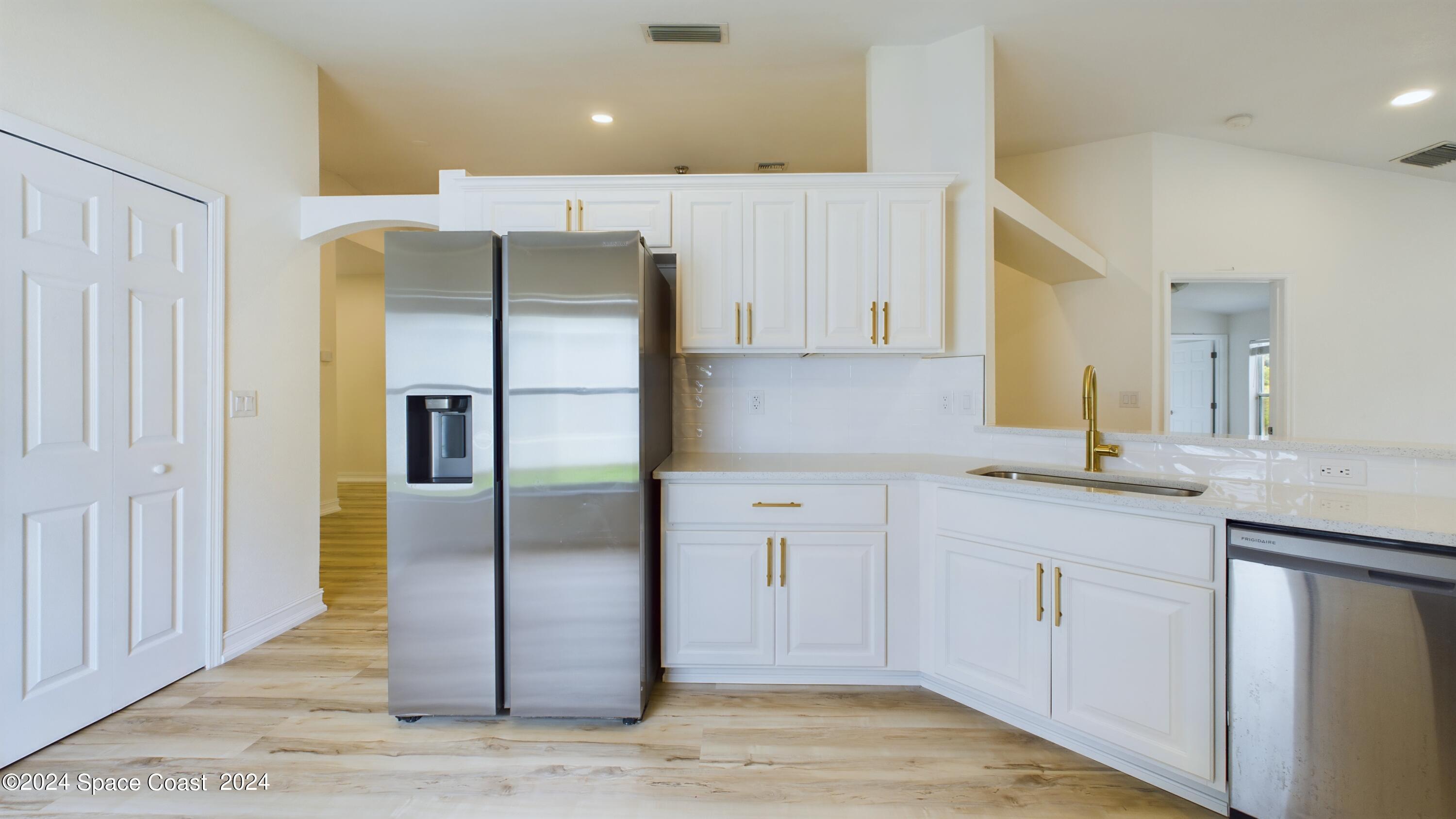 2237 Deercroft Drive