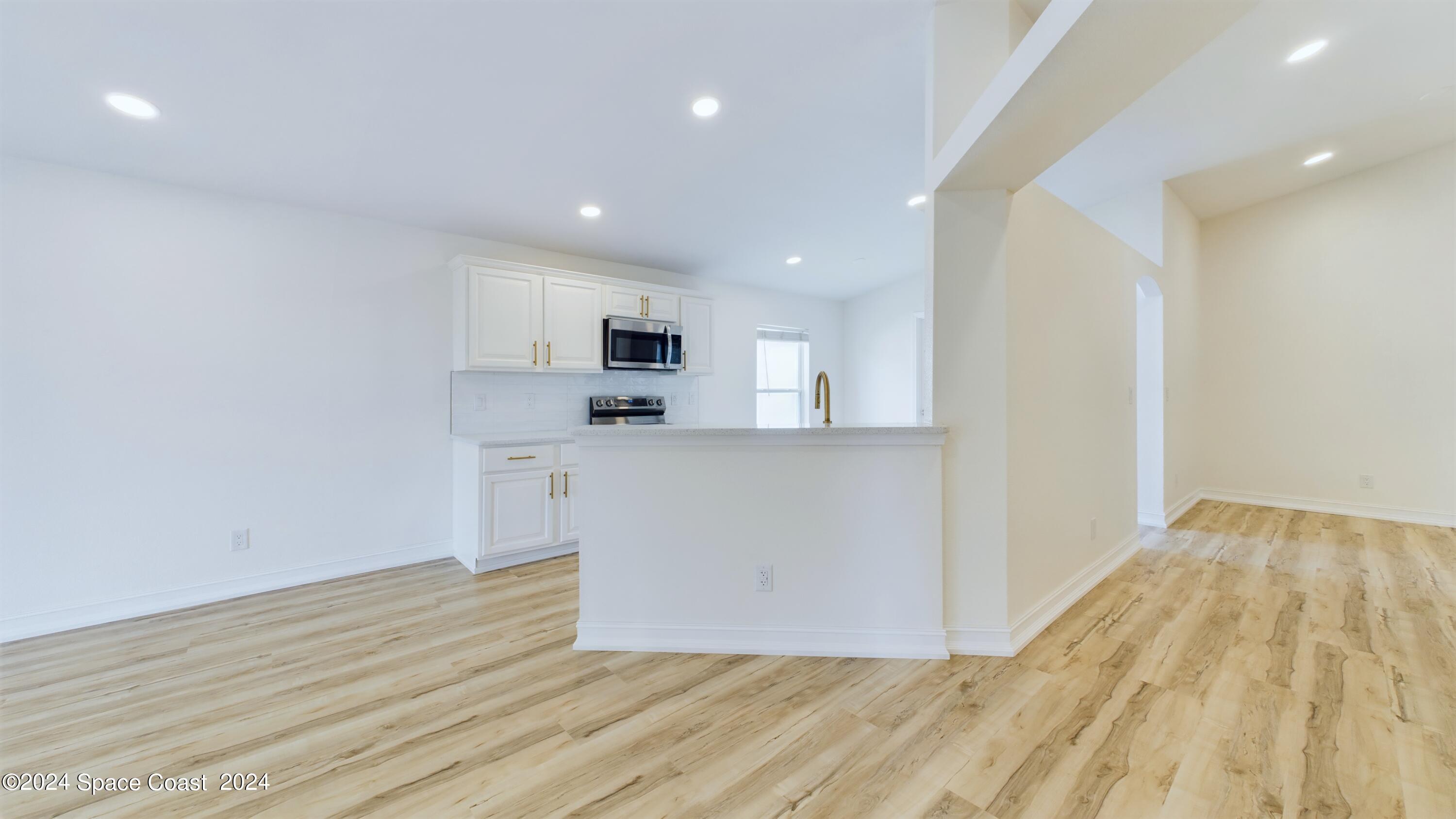 2237 Deercroft Drive