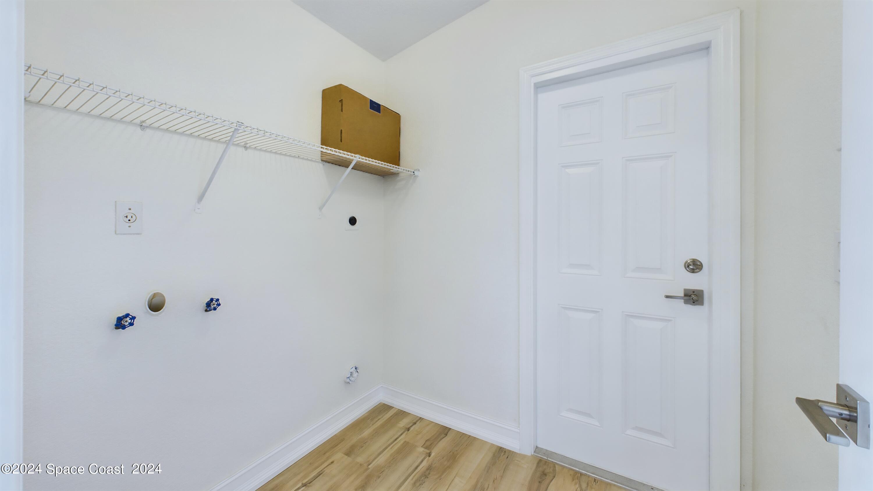 2237 Deercroft Drive