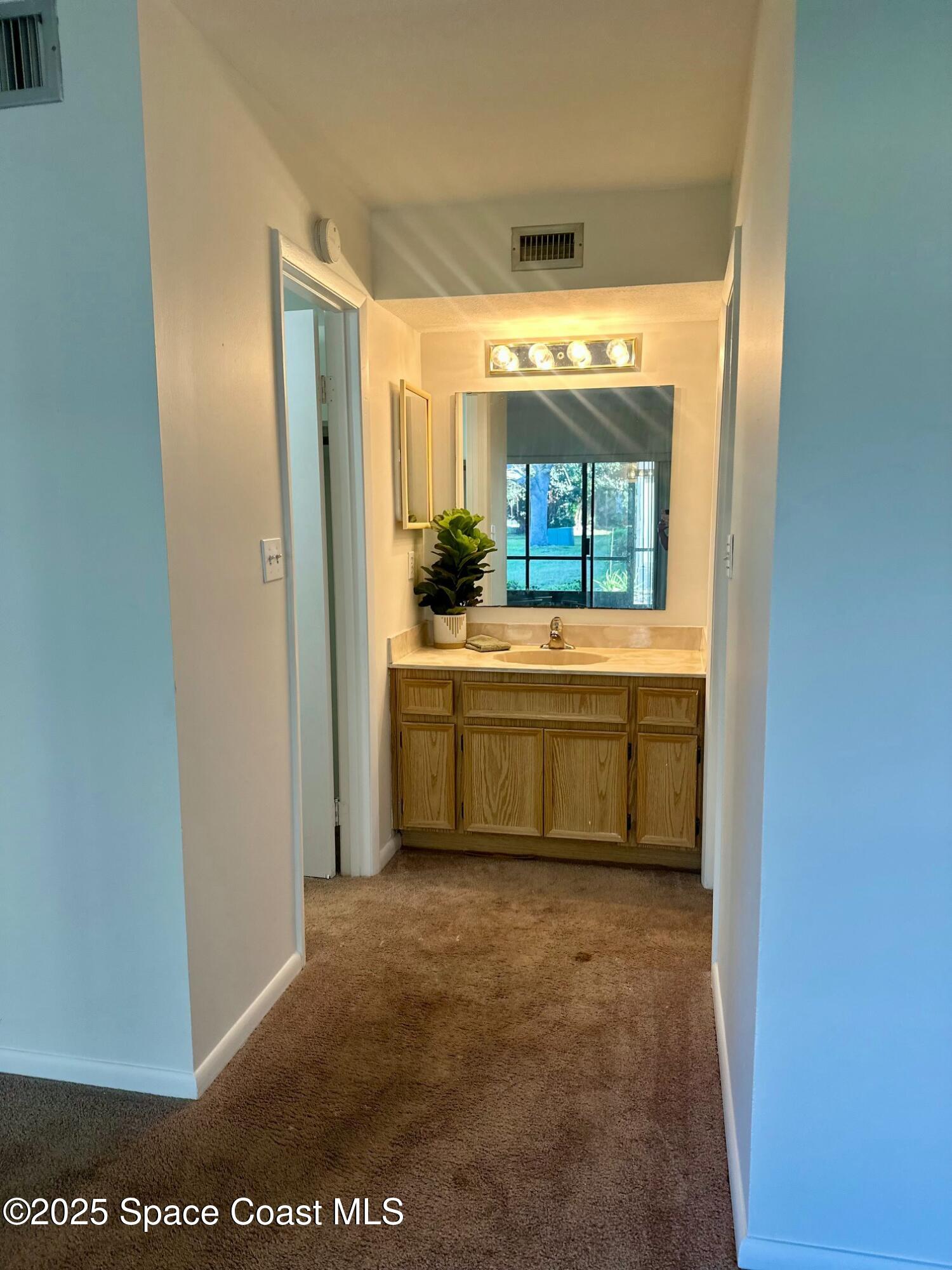 205 Palmetto Avenue, 402