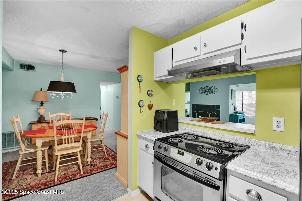 225 S Tropical Trail, 802
