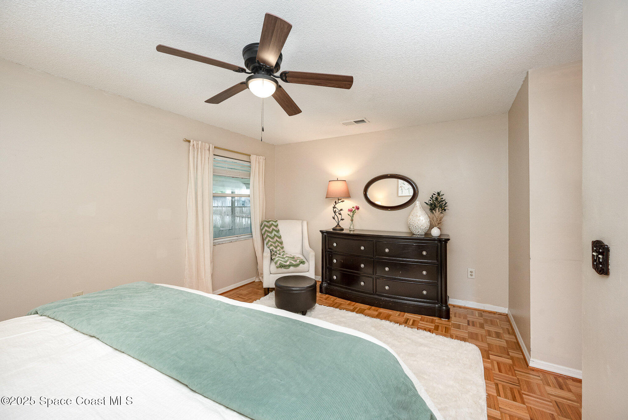 3033 Dunhill Drive