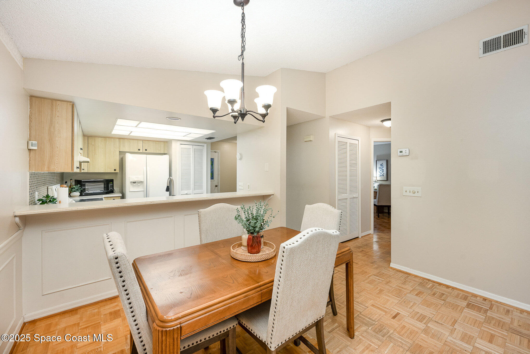 3033 Dunhill Drive