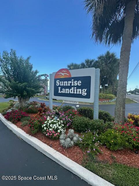 7200 N Highway 1, 202