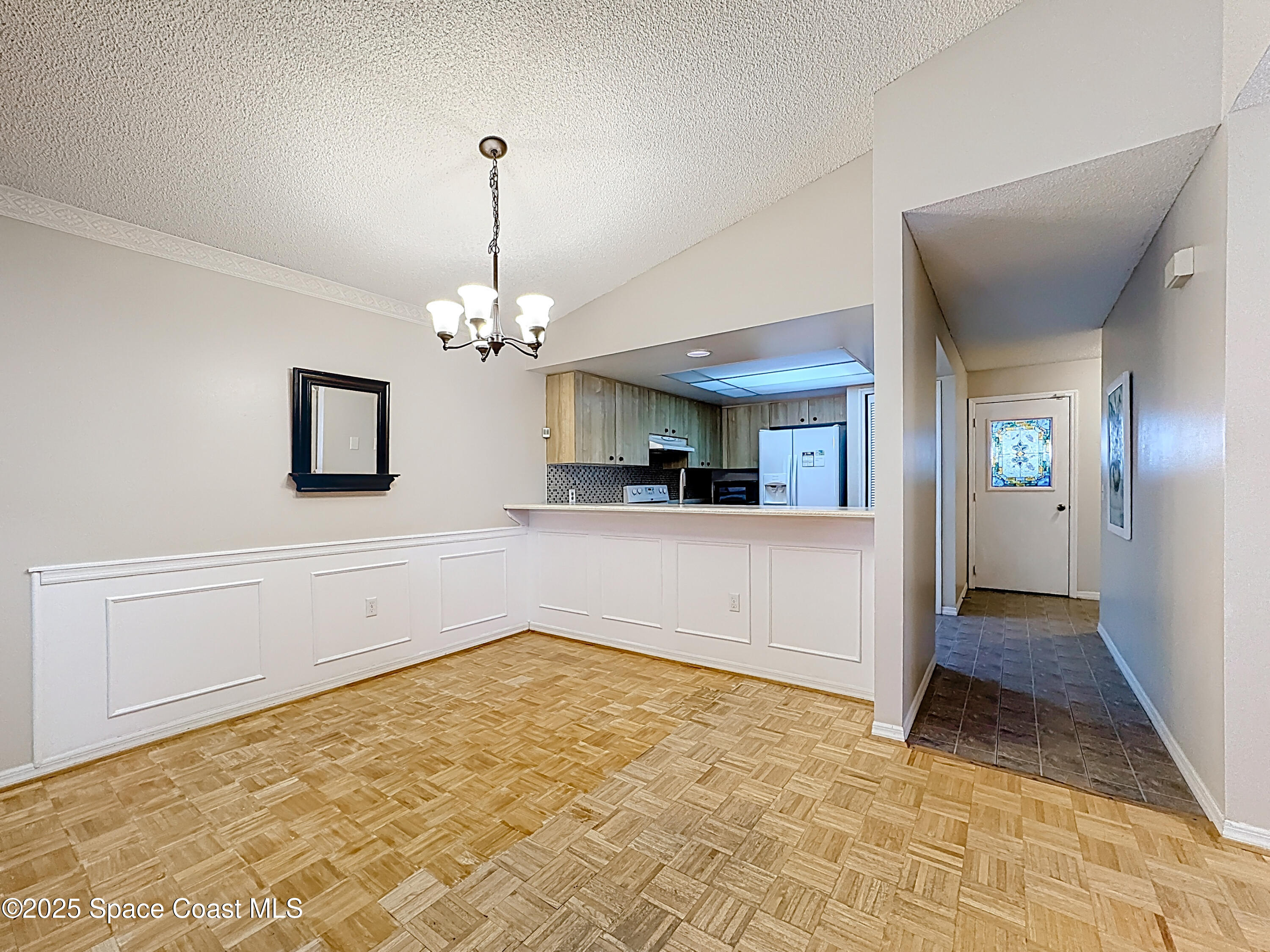 3033 Dunhill Drive