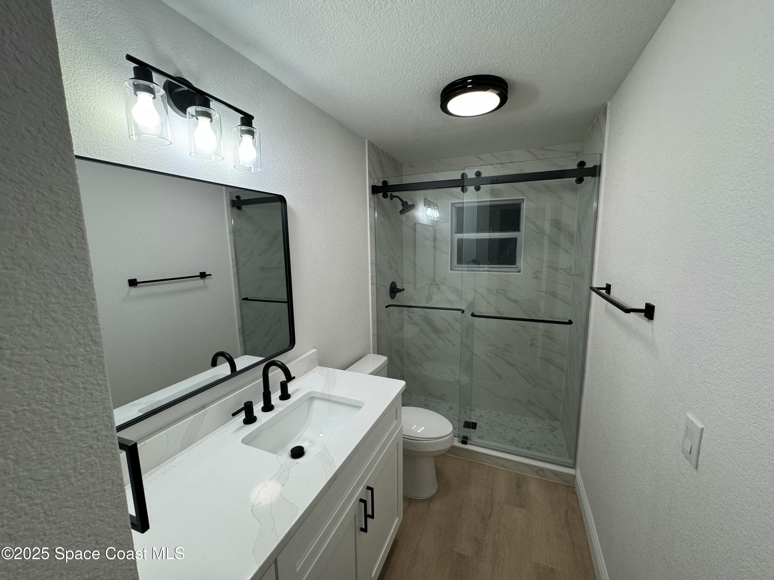 328 Bay Avenue Ab