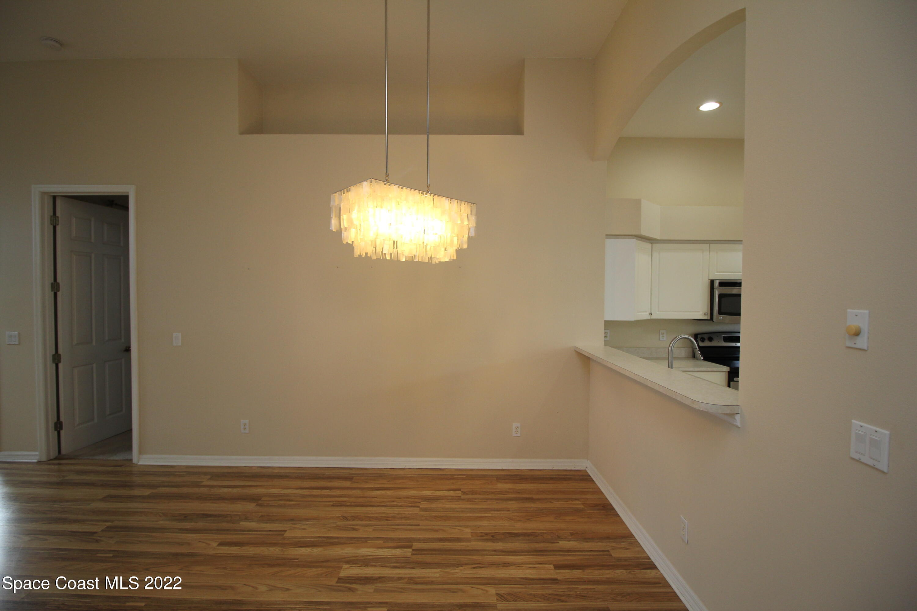 4411 Portage Trail