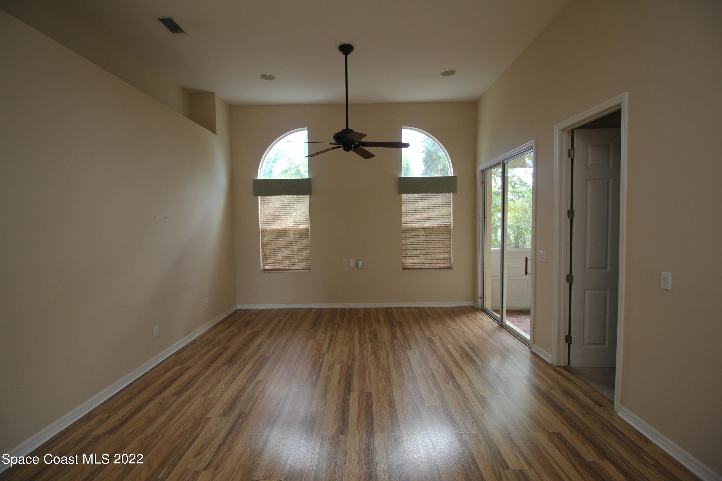 4411 Portage Trail