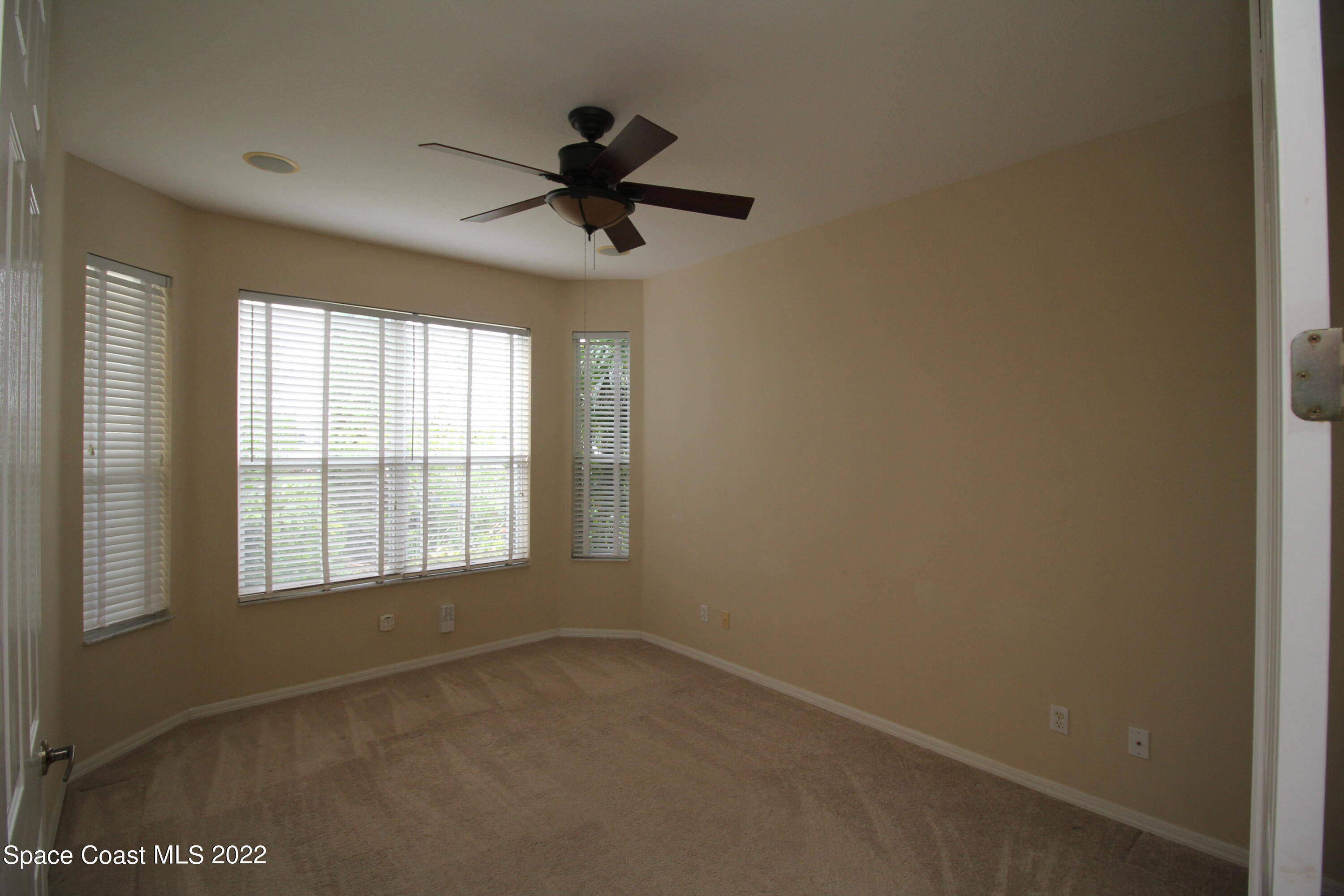 4411 Portage Trail