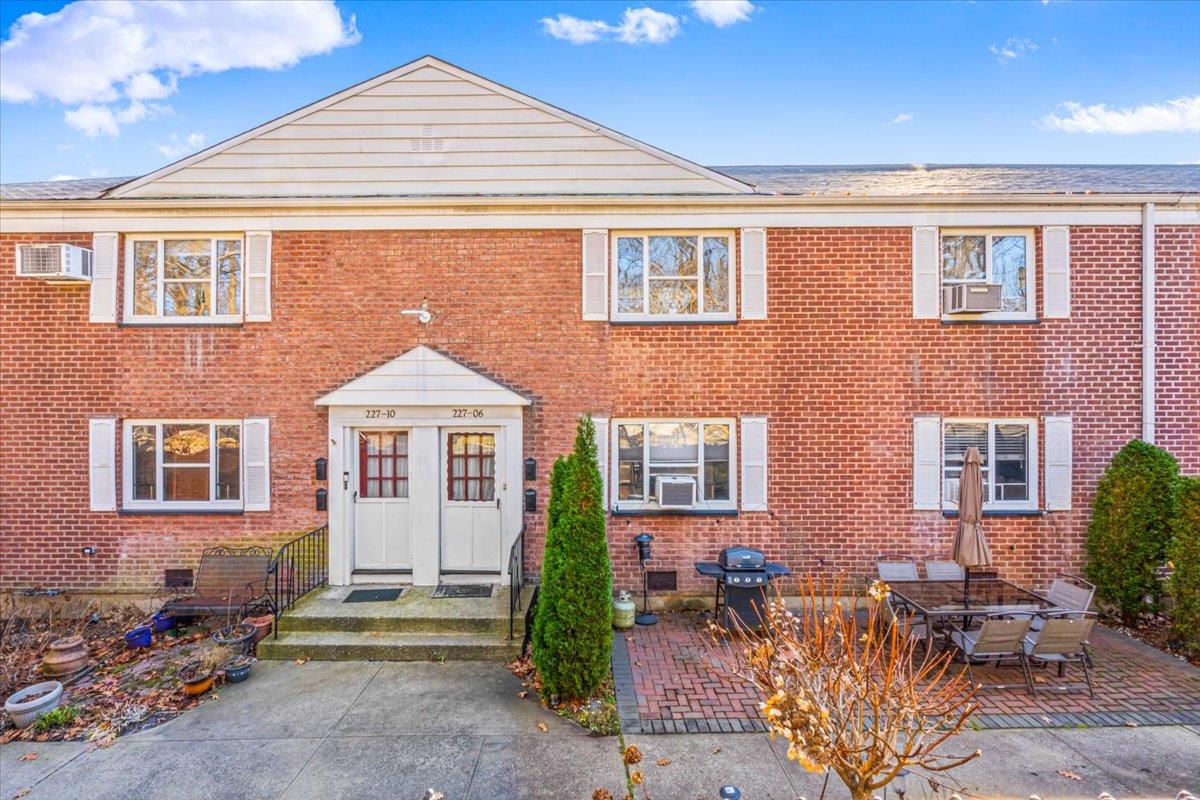 227-06 Stronghurst Avenue Unit: 227-06