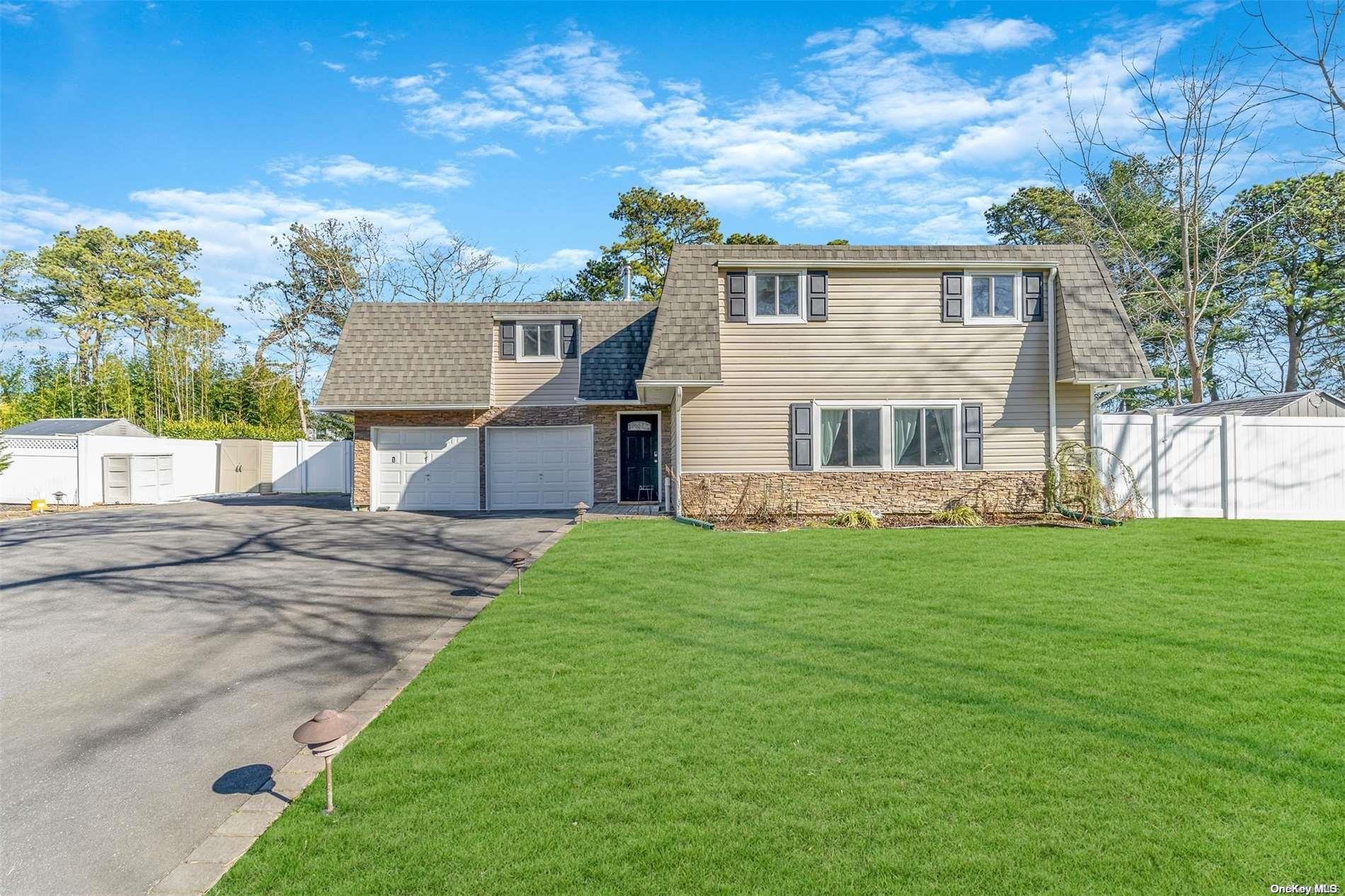 39 Crooked Pine Drive