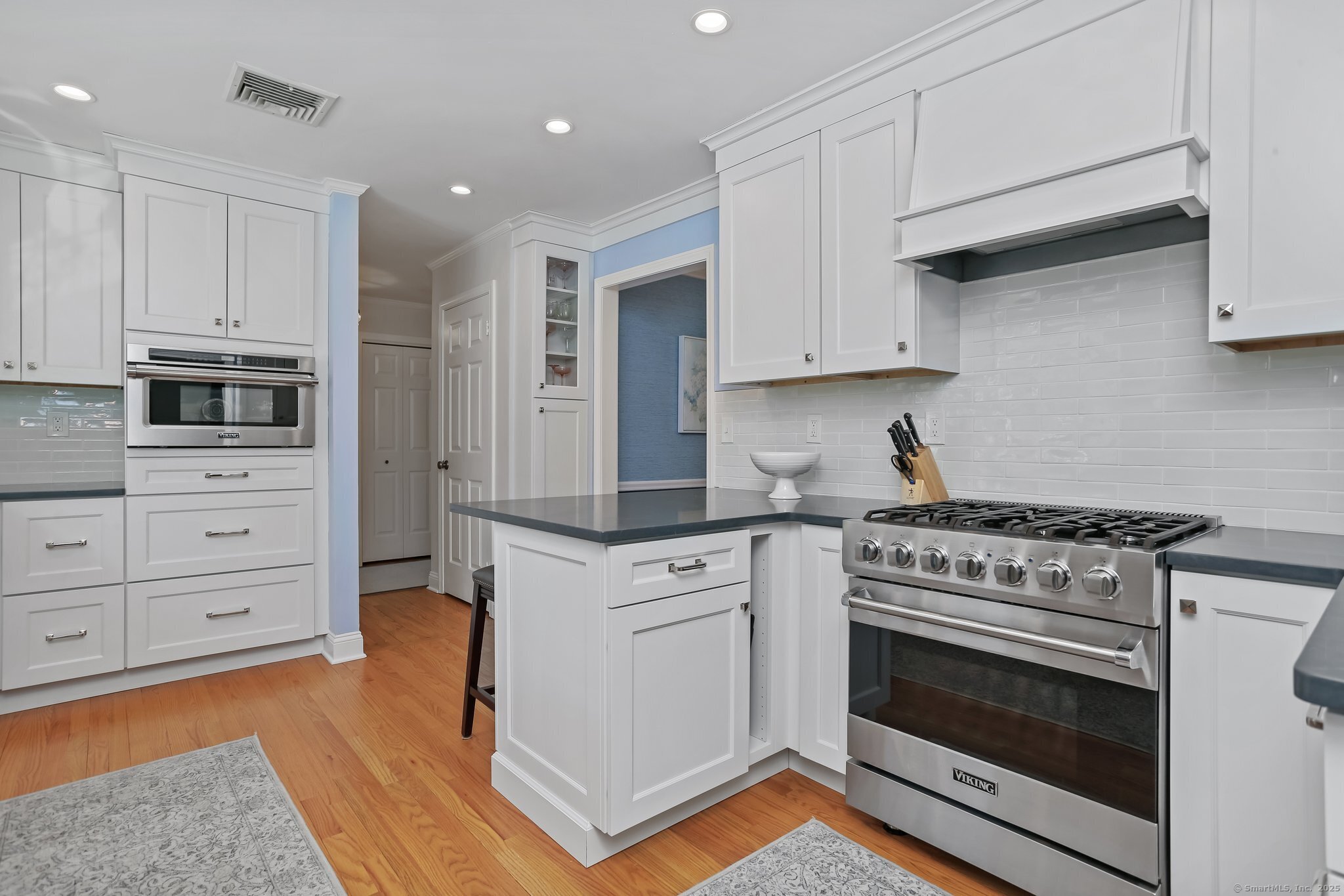 107 Leroy Avenue