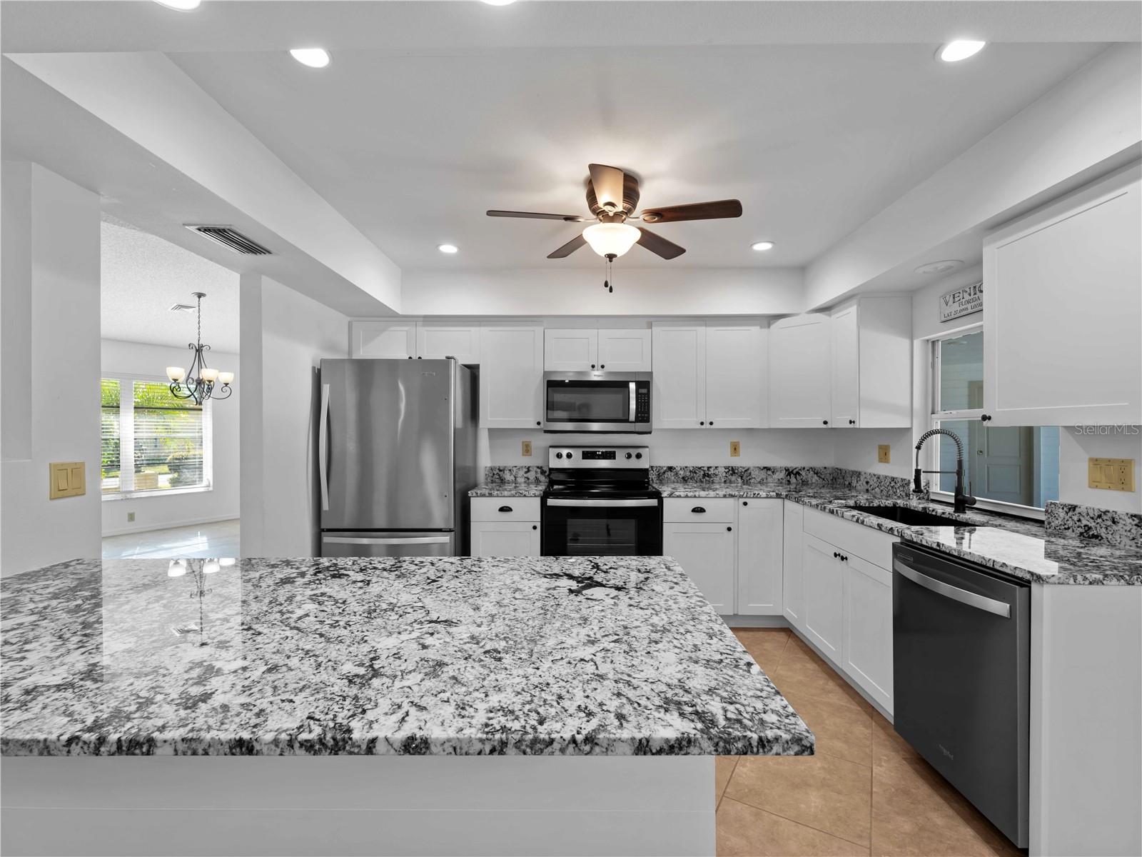 1678 QUAIL LAKE DR