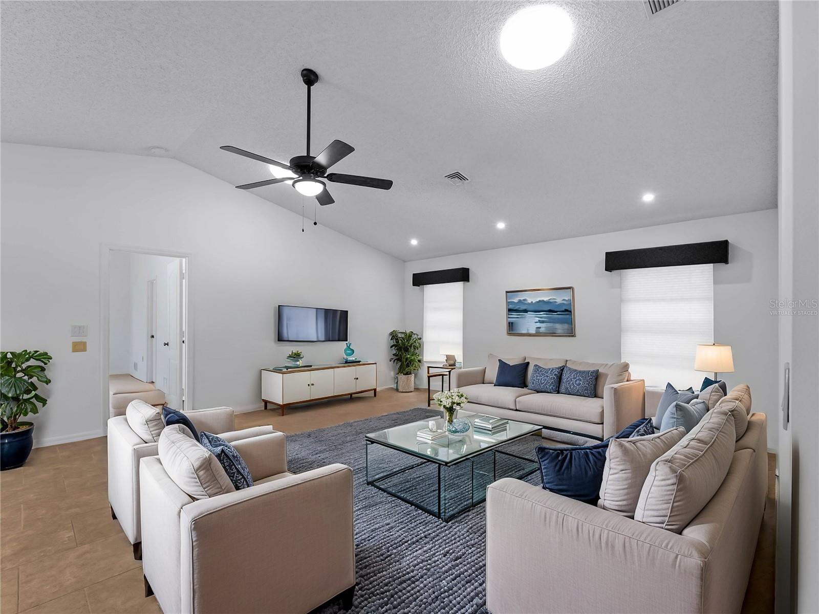 1678 QUAIL LAKE DR
