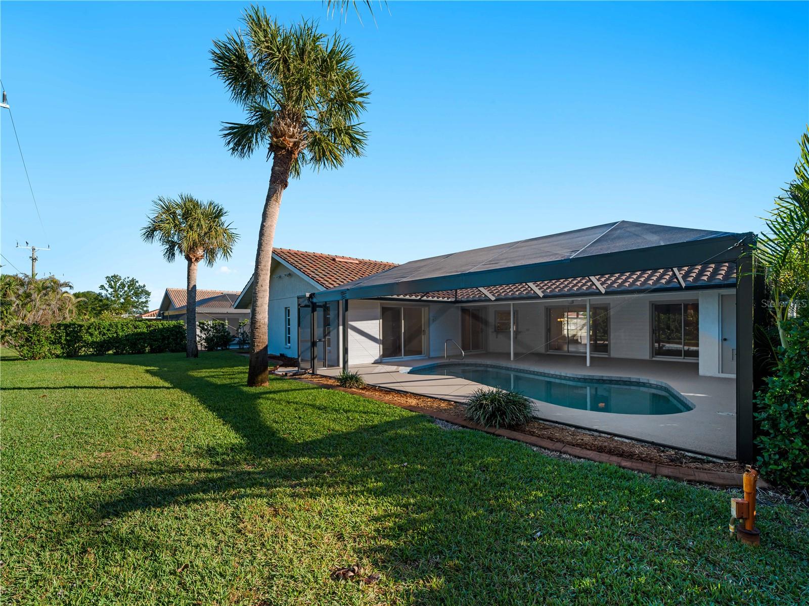 1678 QUAIL LAKE DR