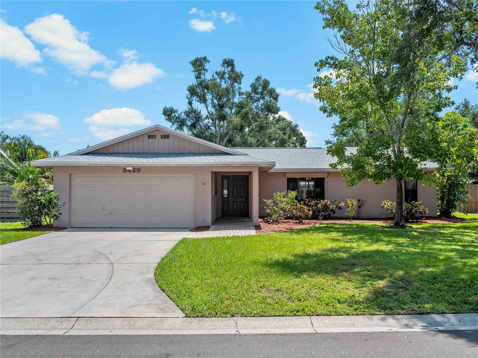 8429 CYPRESS LAKE CIR