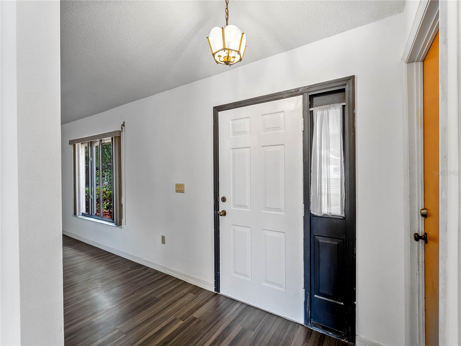 8429 CYPRESS LAKE CIR