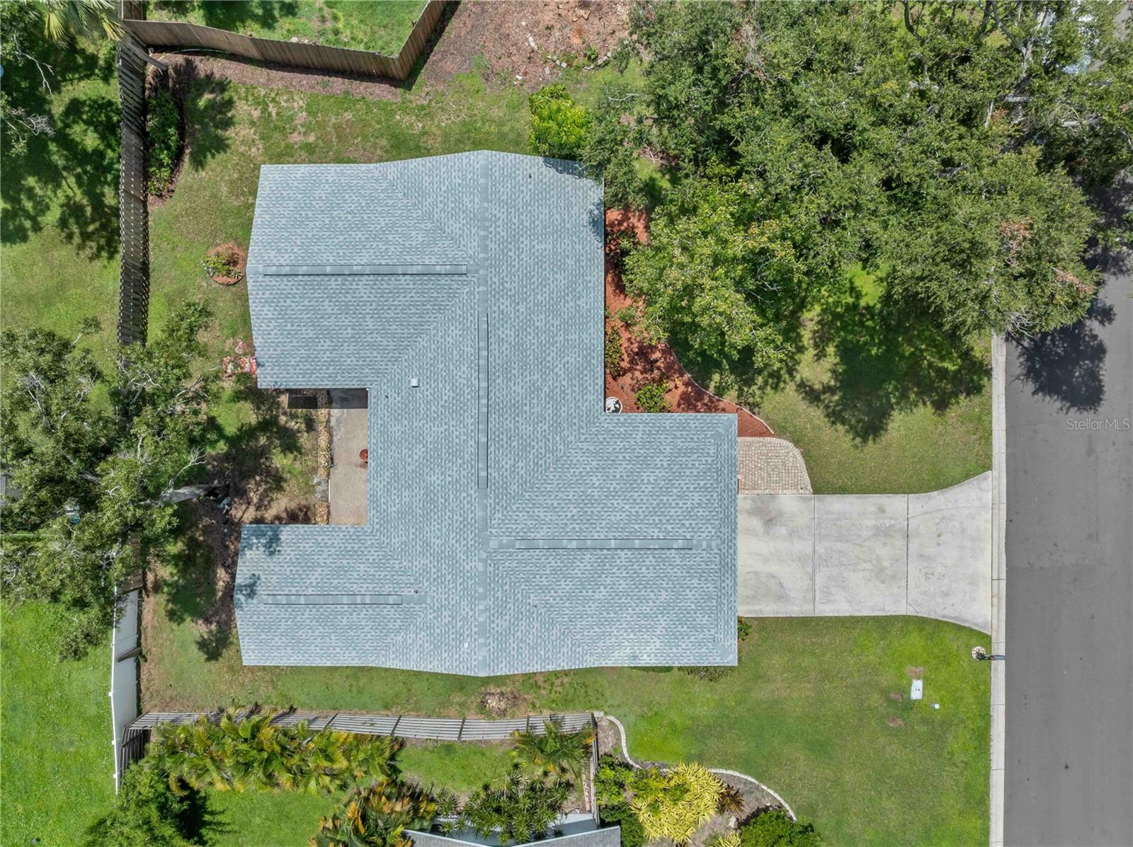 8429 CYPRESS LAKE CIR