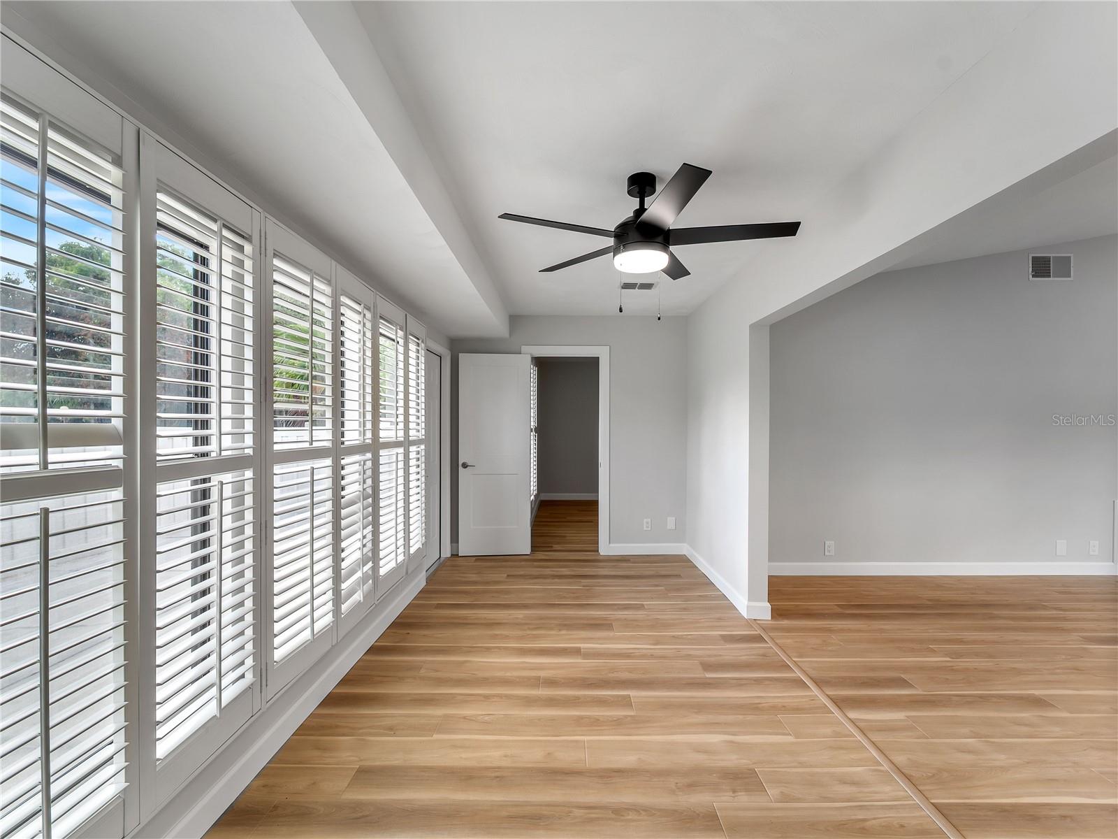 1711 CURRY AVE #82