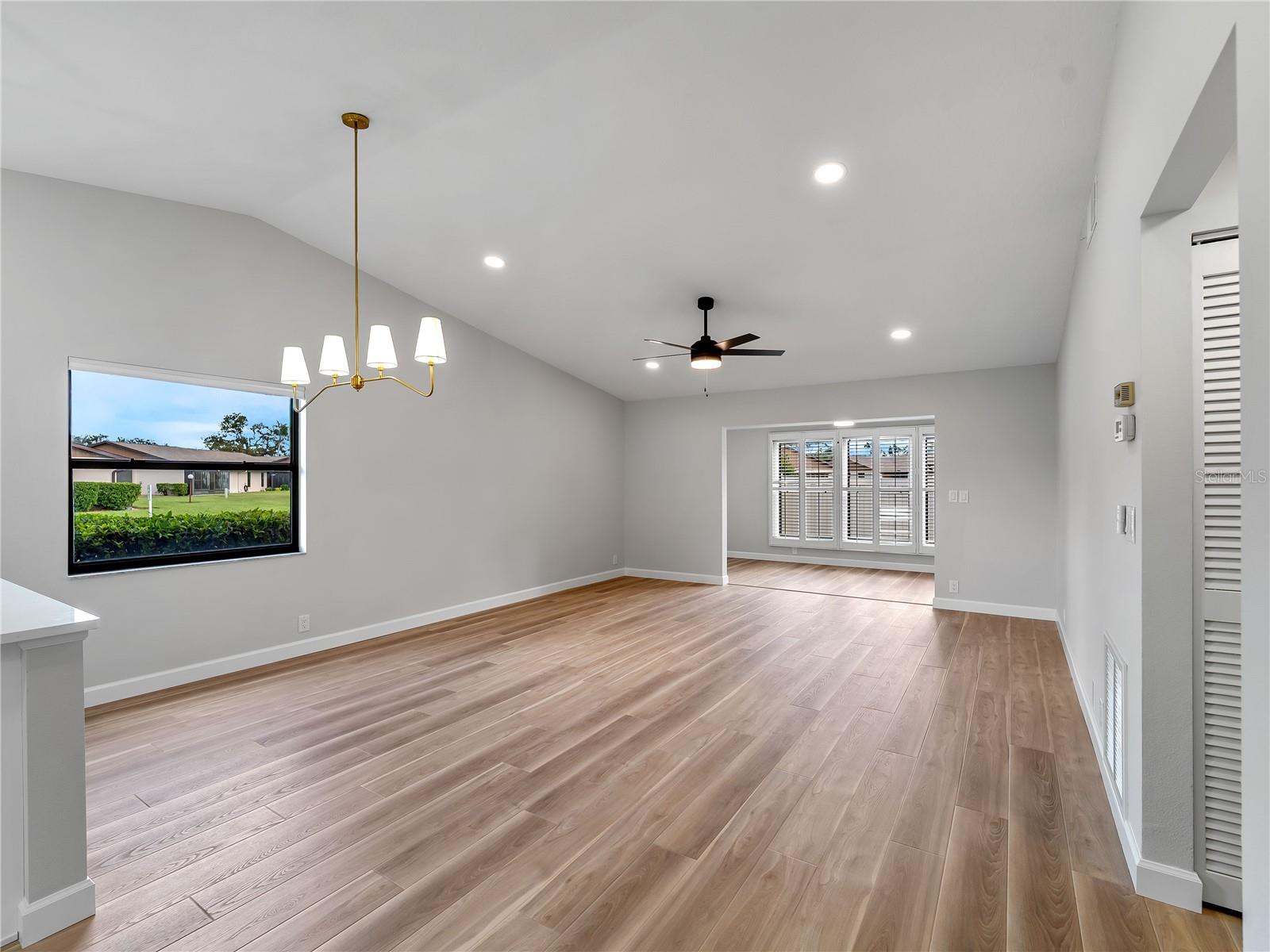 1711 CURRY AVE #82