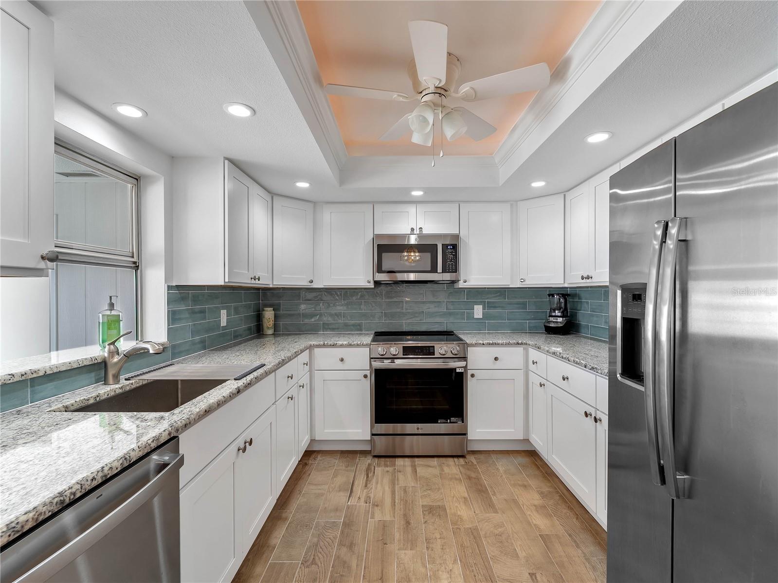 52 CIRCLEWOOD DR #A1-2