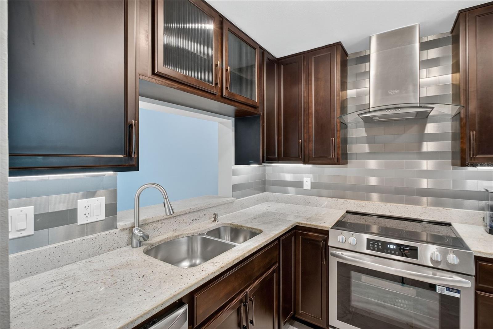 1701 PINEHURST RD #22B