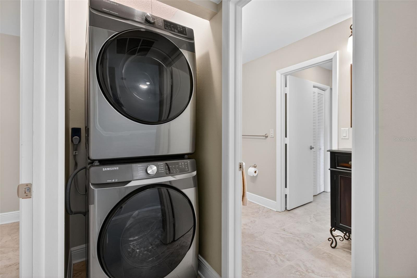 1701 PINEHURST RD #22B