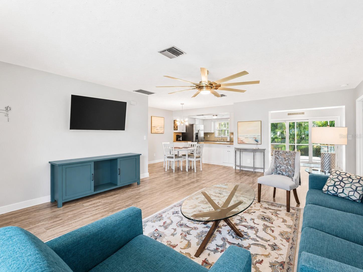 251 PLANTATION RD