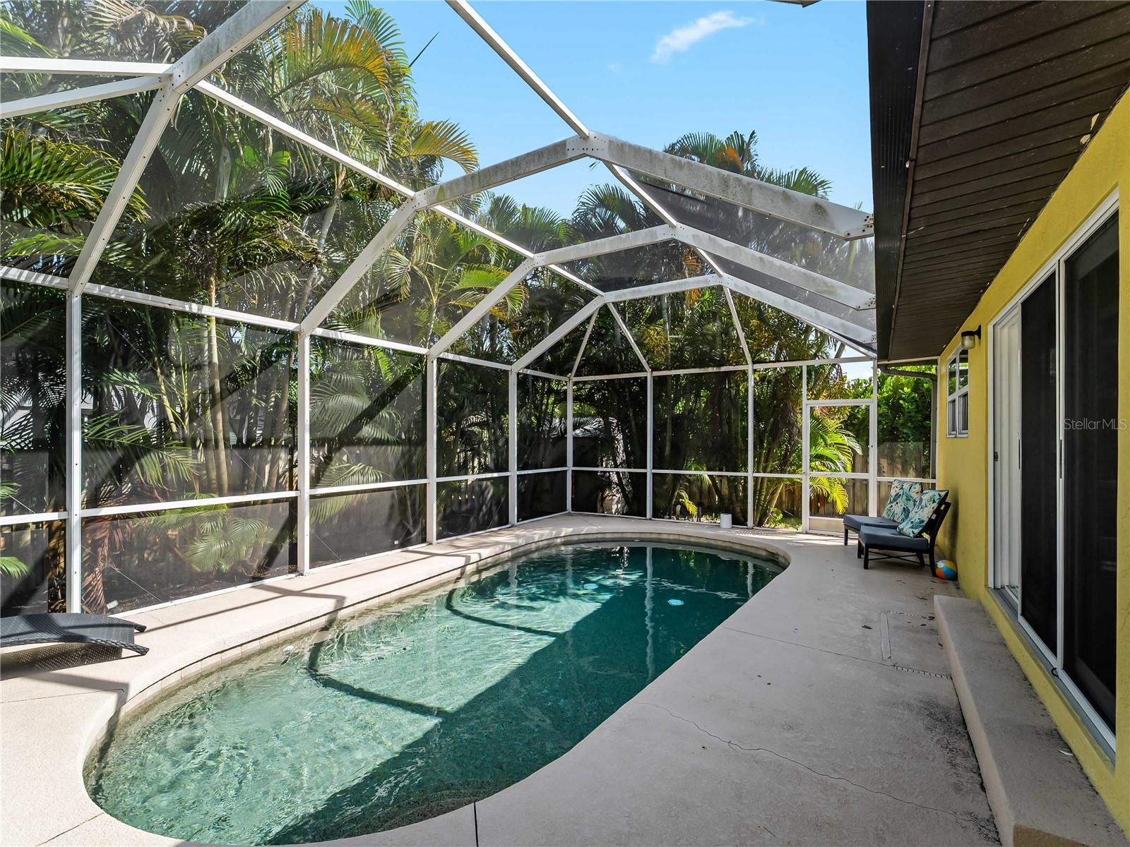 251 PLANTATION RD