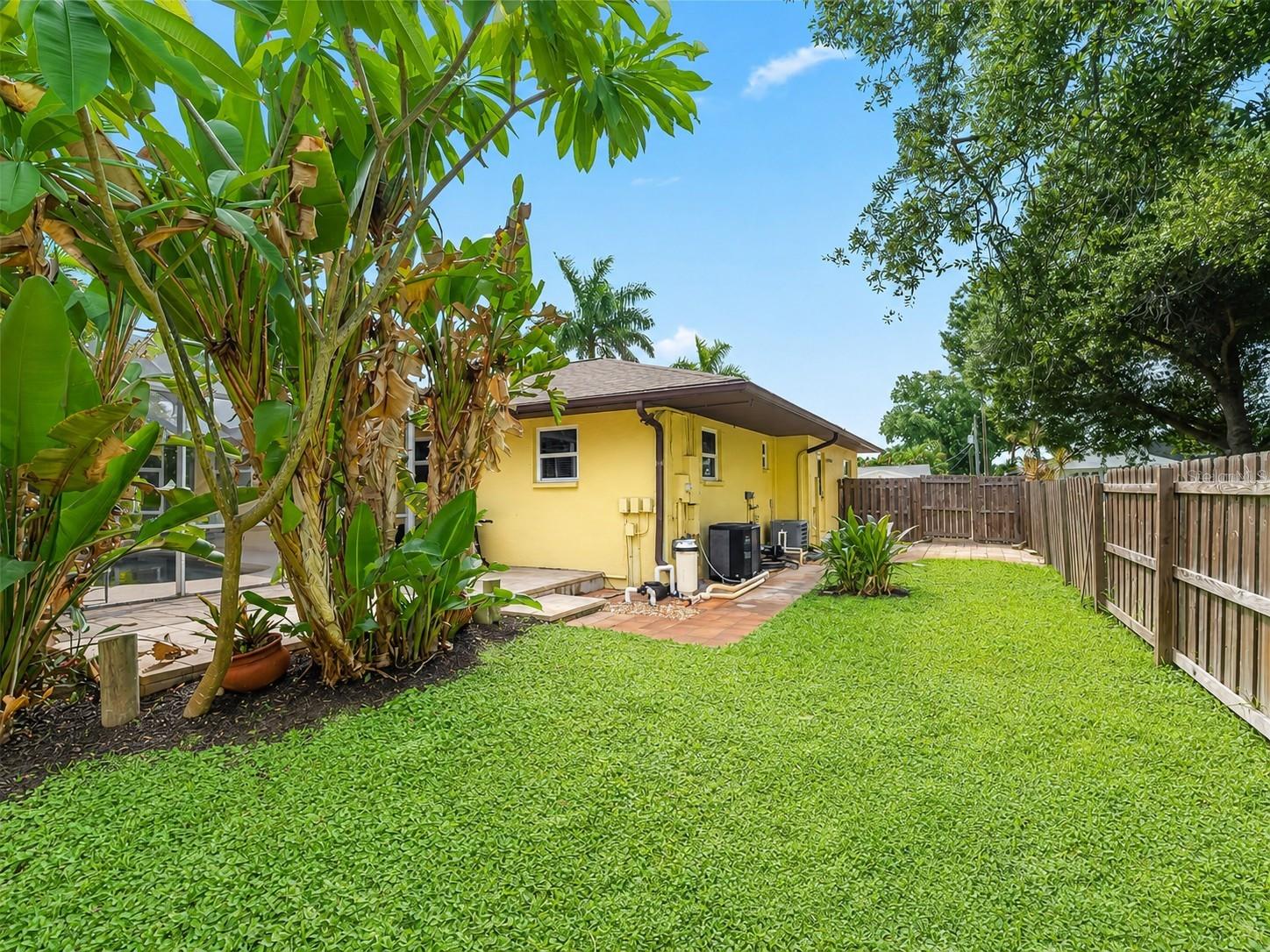 251 PLANTATION RD