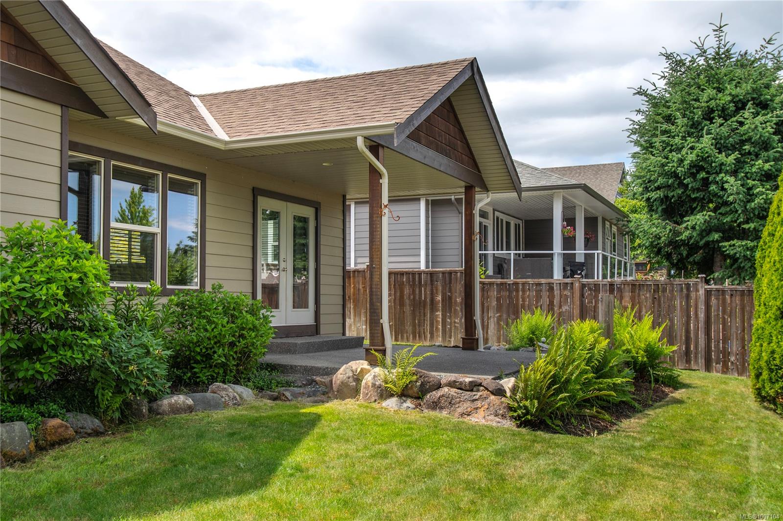 303 Arden Rd # 203