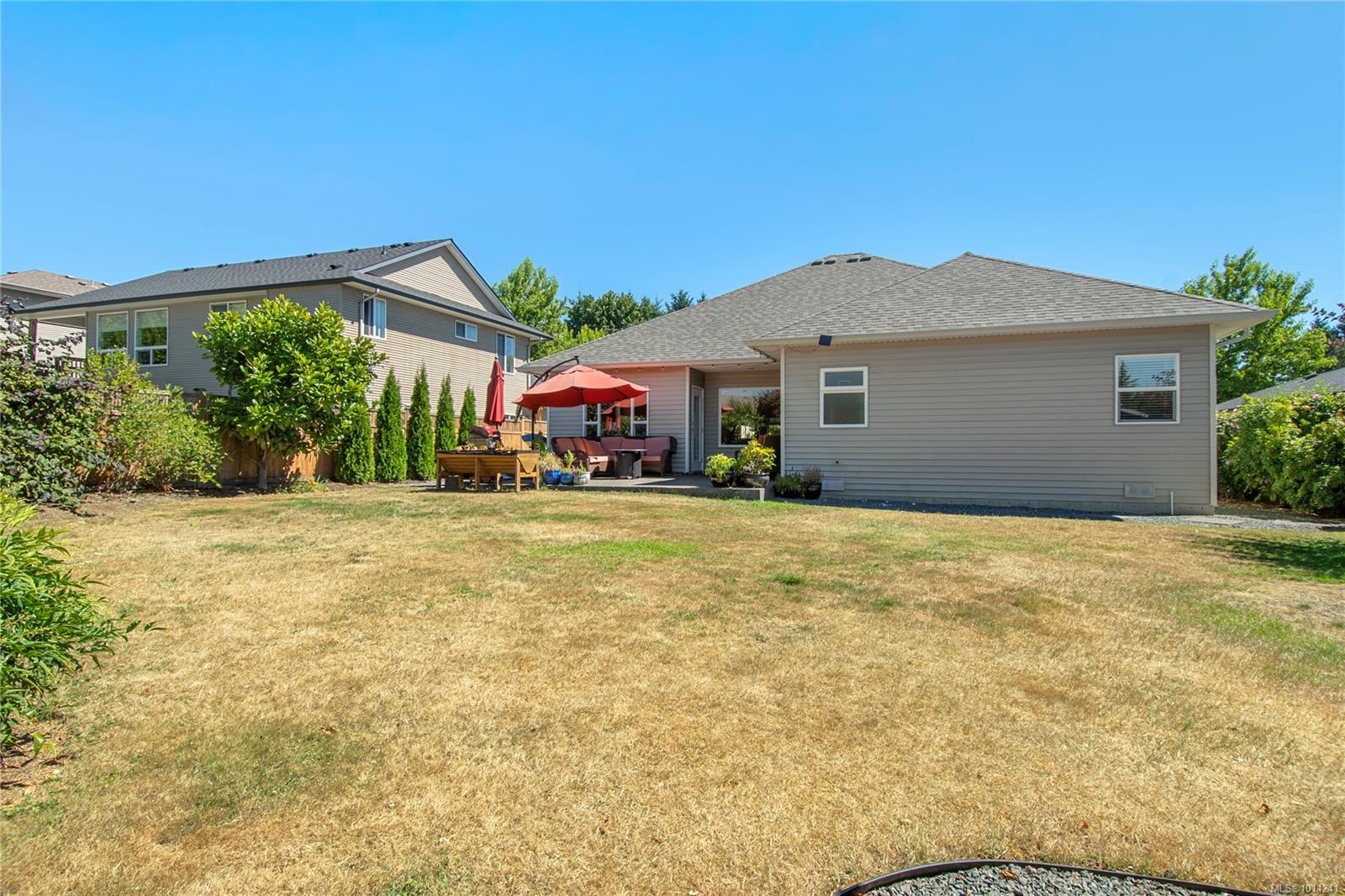 2550 Hebrides Cres