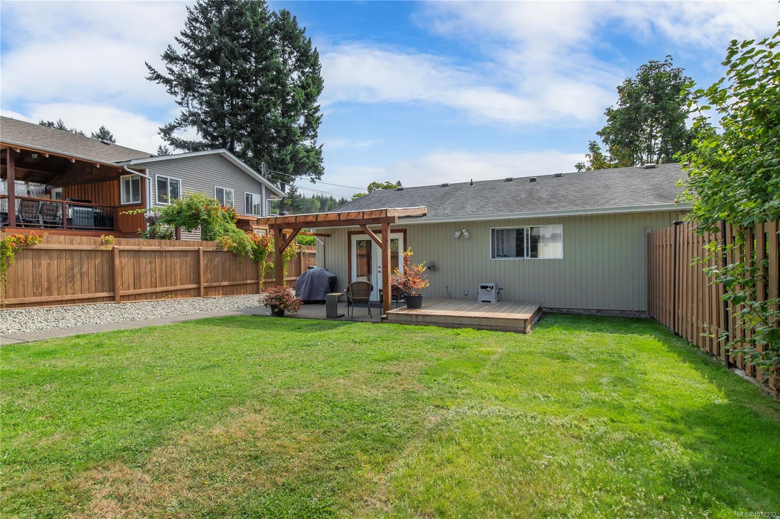 1800 Dingwall Rd # B