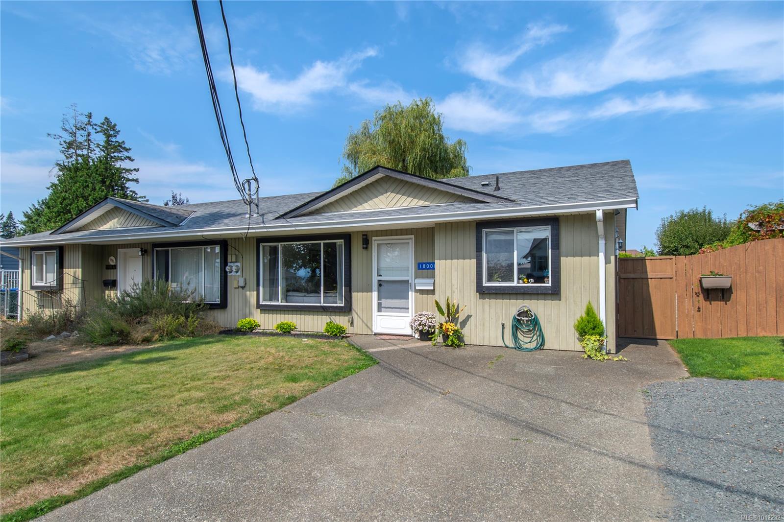 1800 Dingwall Rd # B