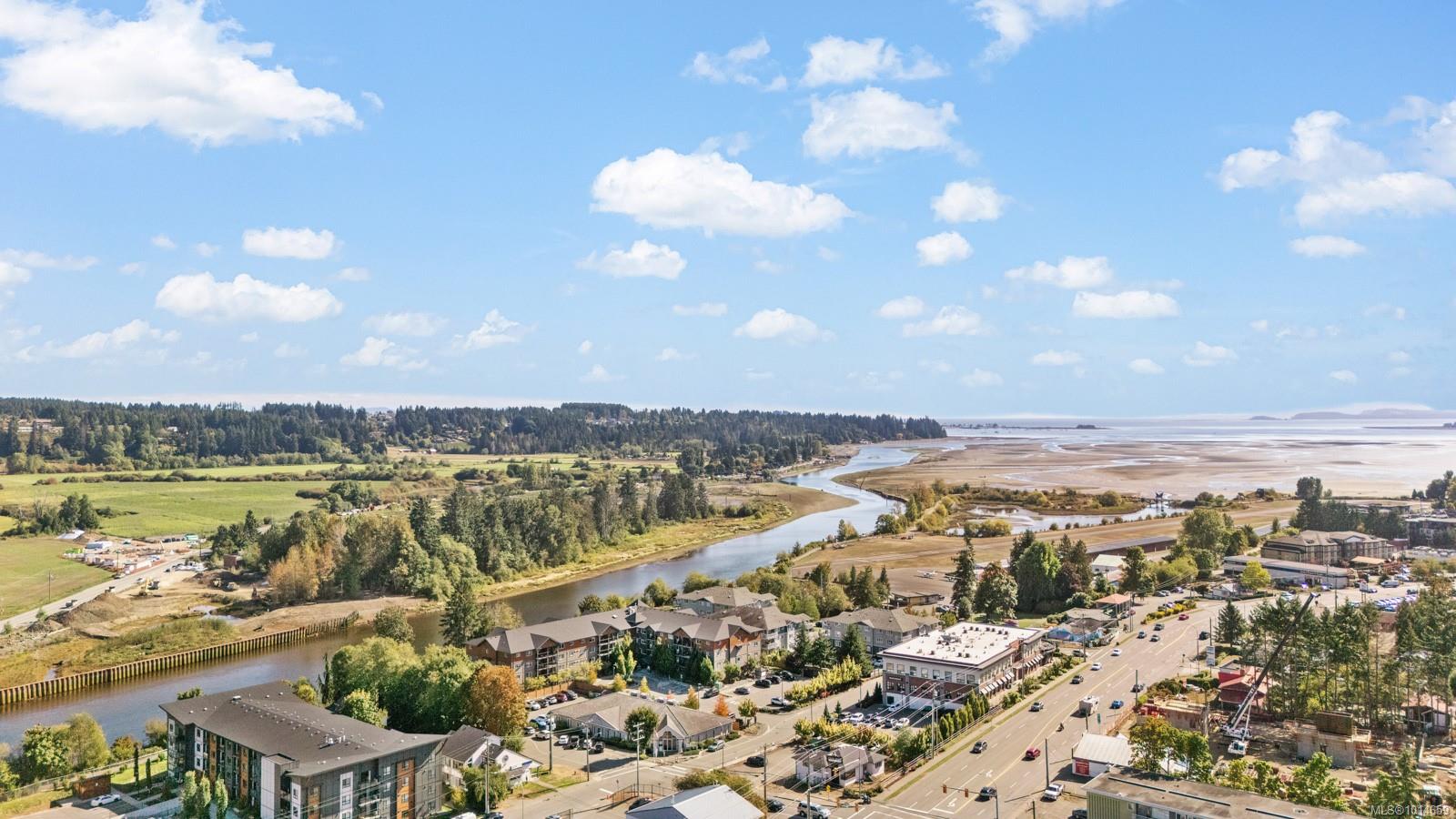 1944 Riverside Lane # 103