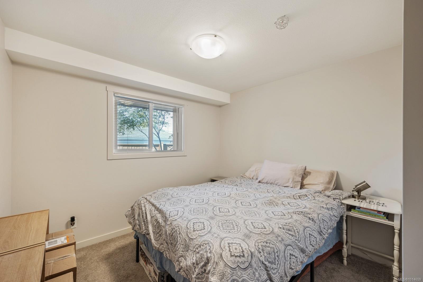 1944 Riverside Lane # 103