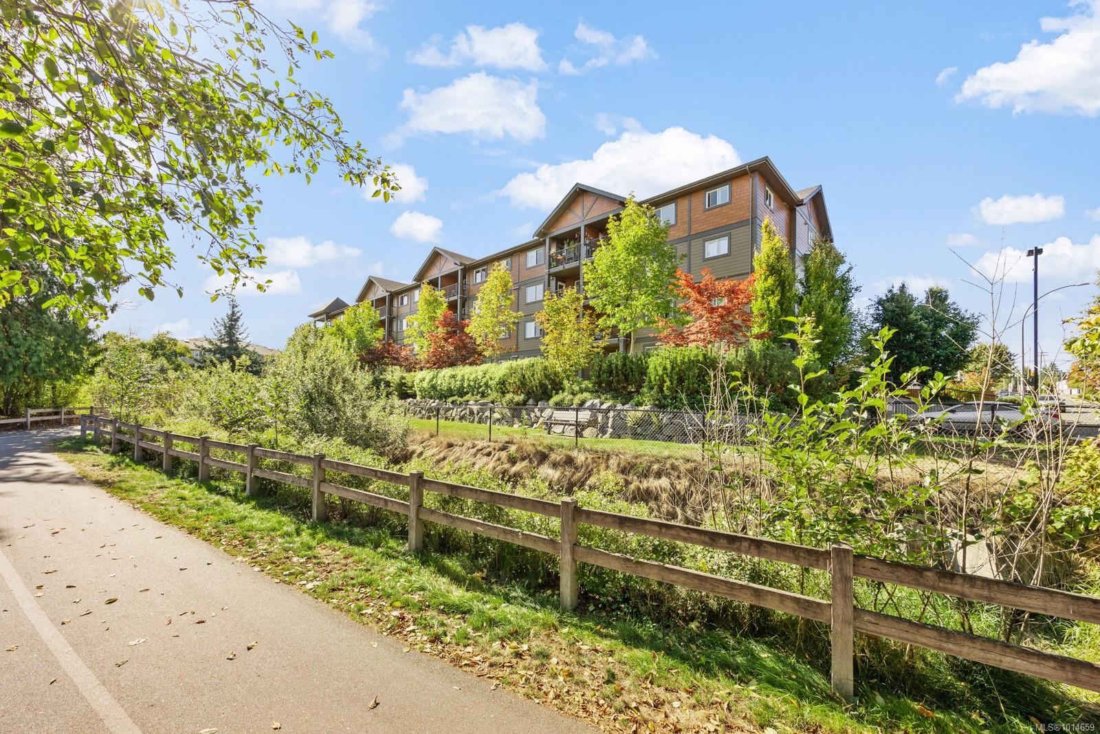 1944 Riverside Lane # 103