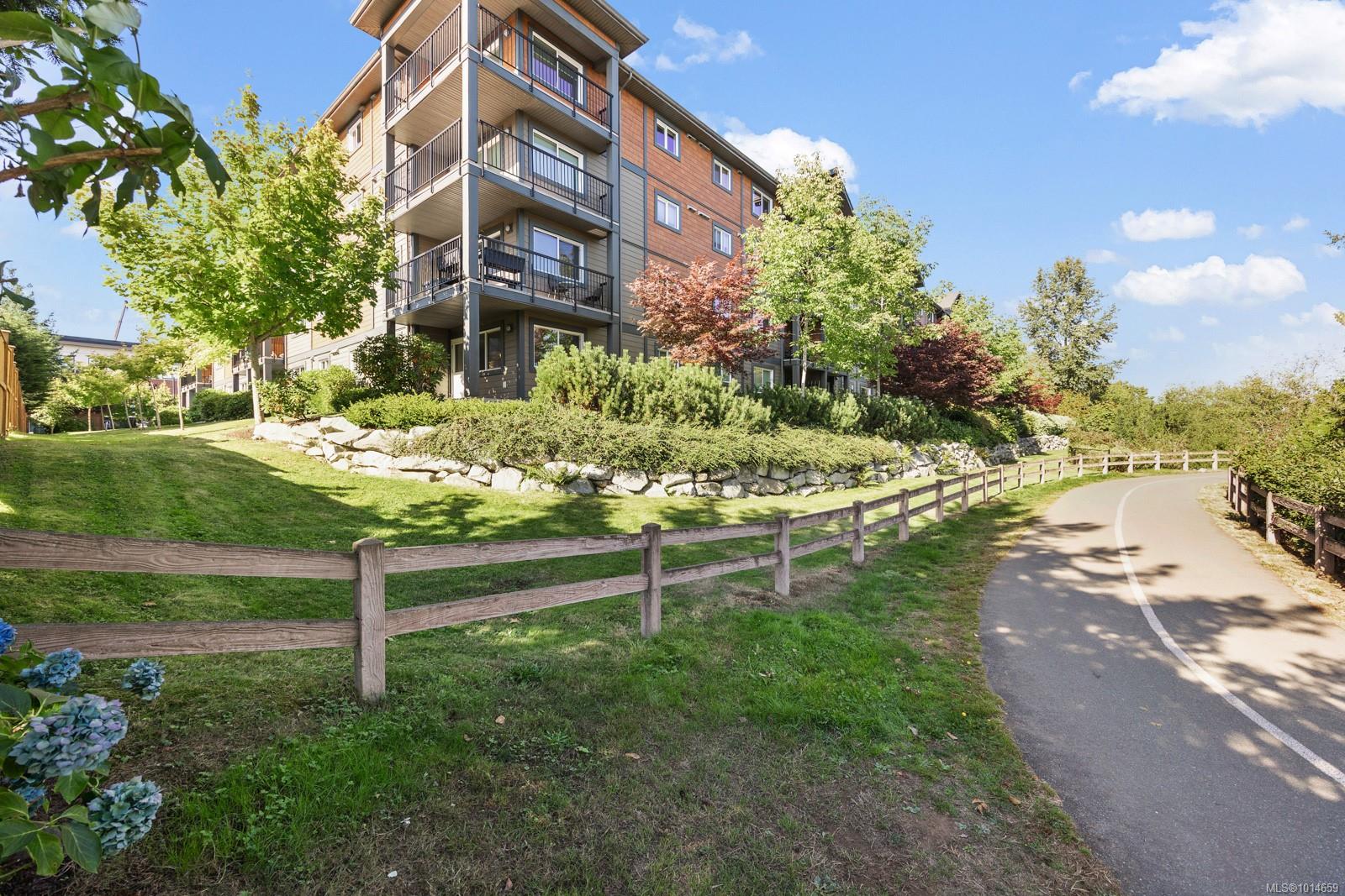 1944 Riverside Lane # 103