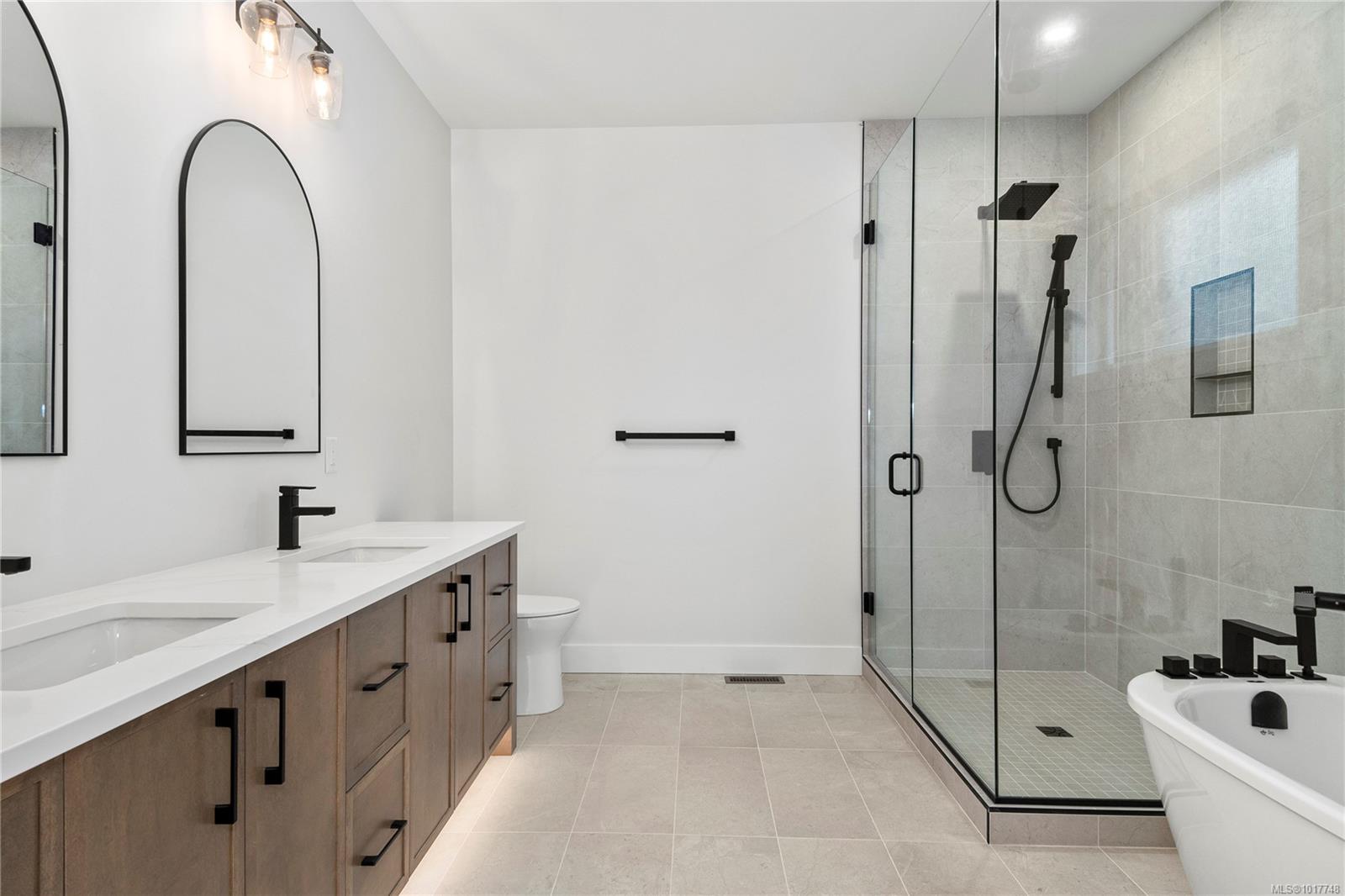 3428 Rhys Rd, Courtenay