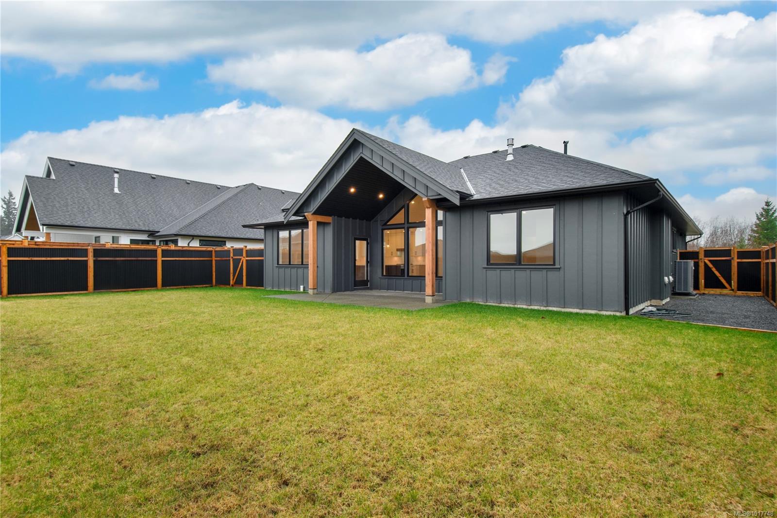 3428 Rhys Rd, Courtenay