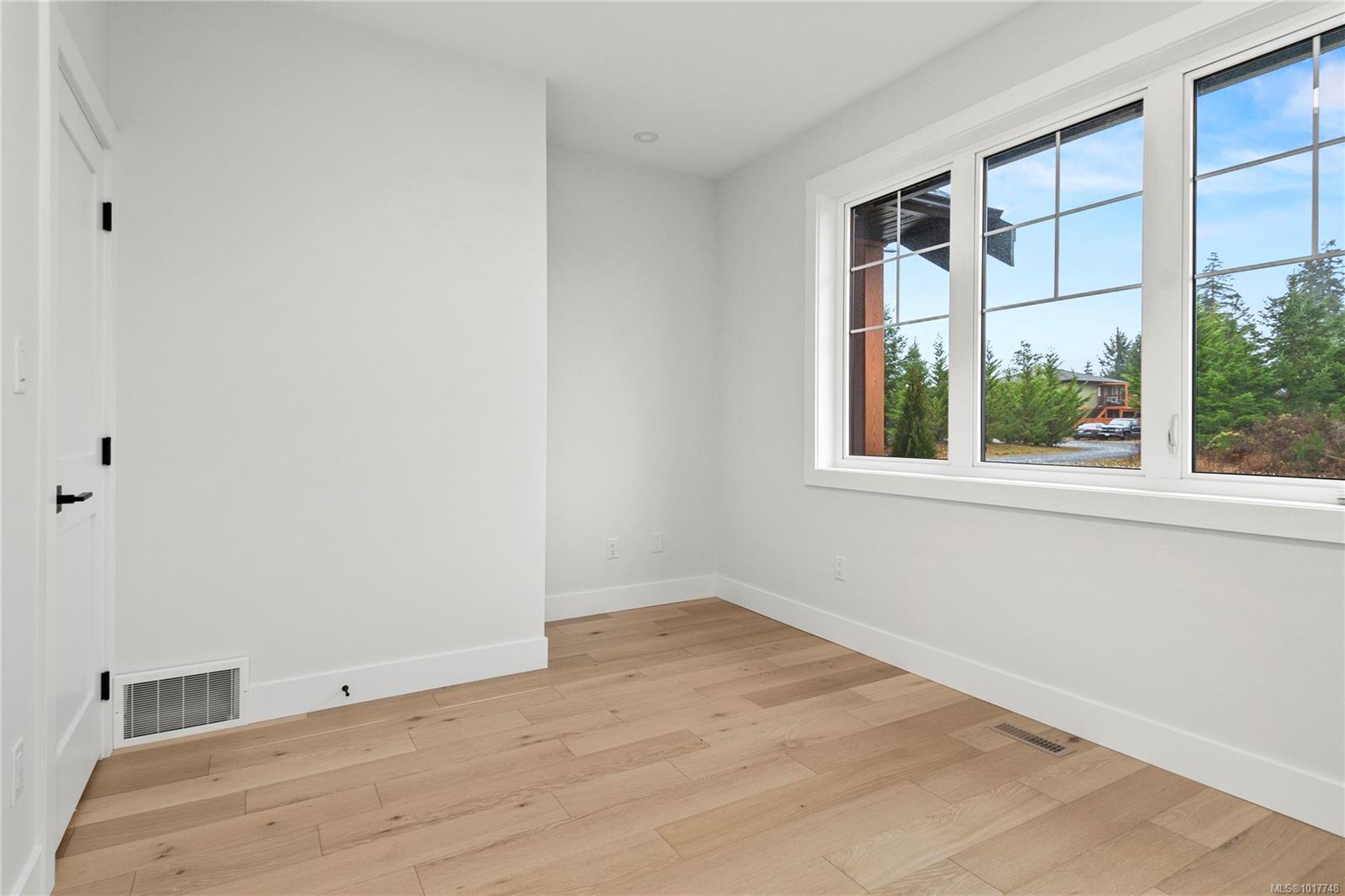 3428 Rhys Rd, Courtenay