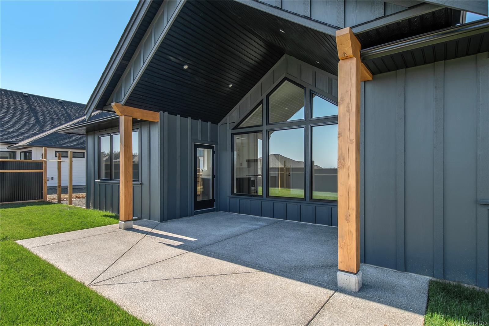 3428 Rhys Rd, Courtenay