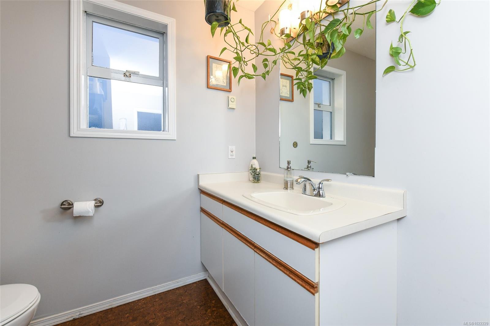 2215 Willemar Ave # B