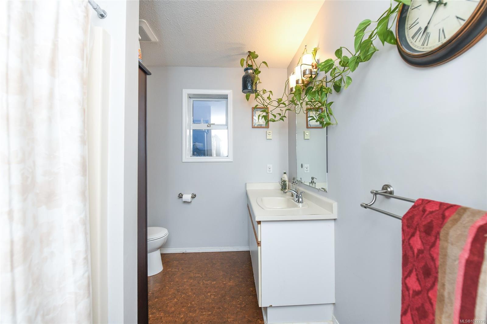 2215 Willemar Ave # B