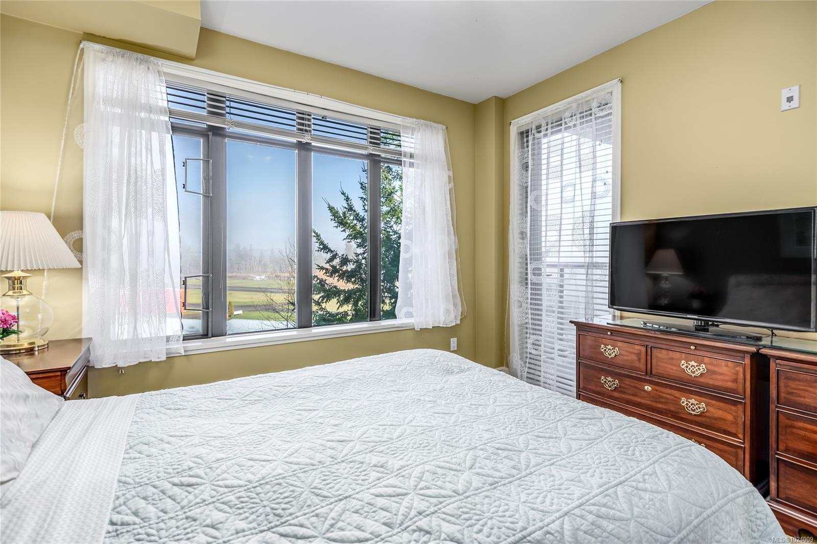 2300 Mansfield Dr # 332