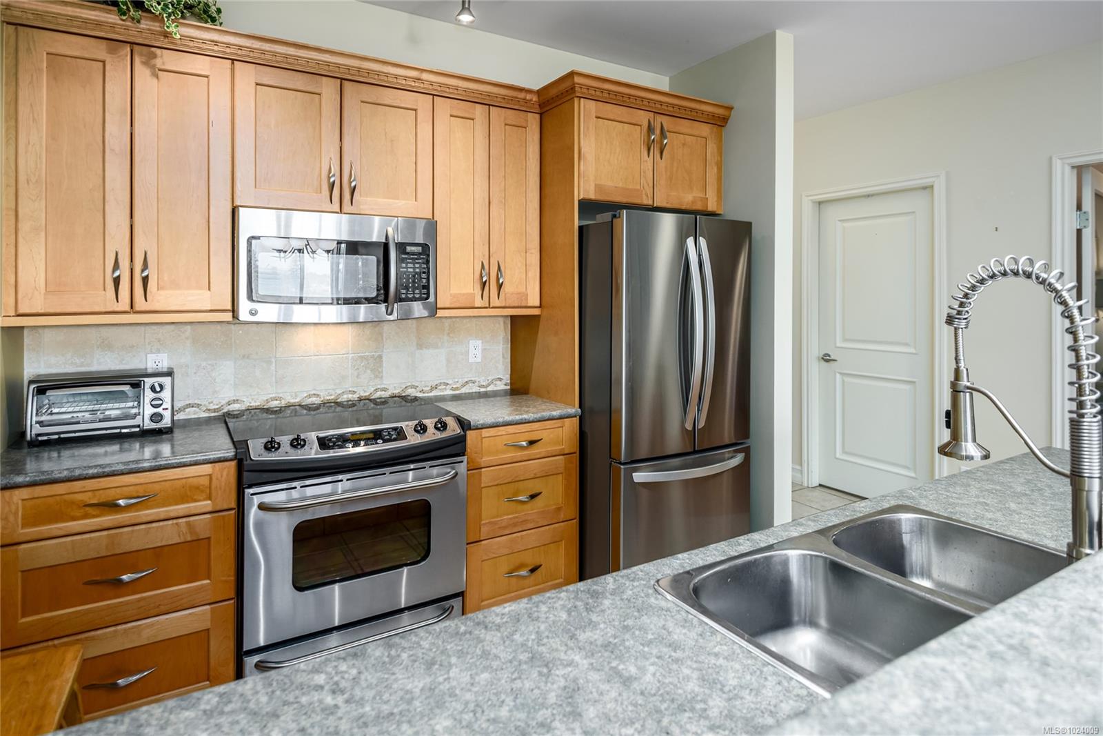 2300 Mansfield Dr # 332