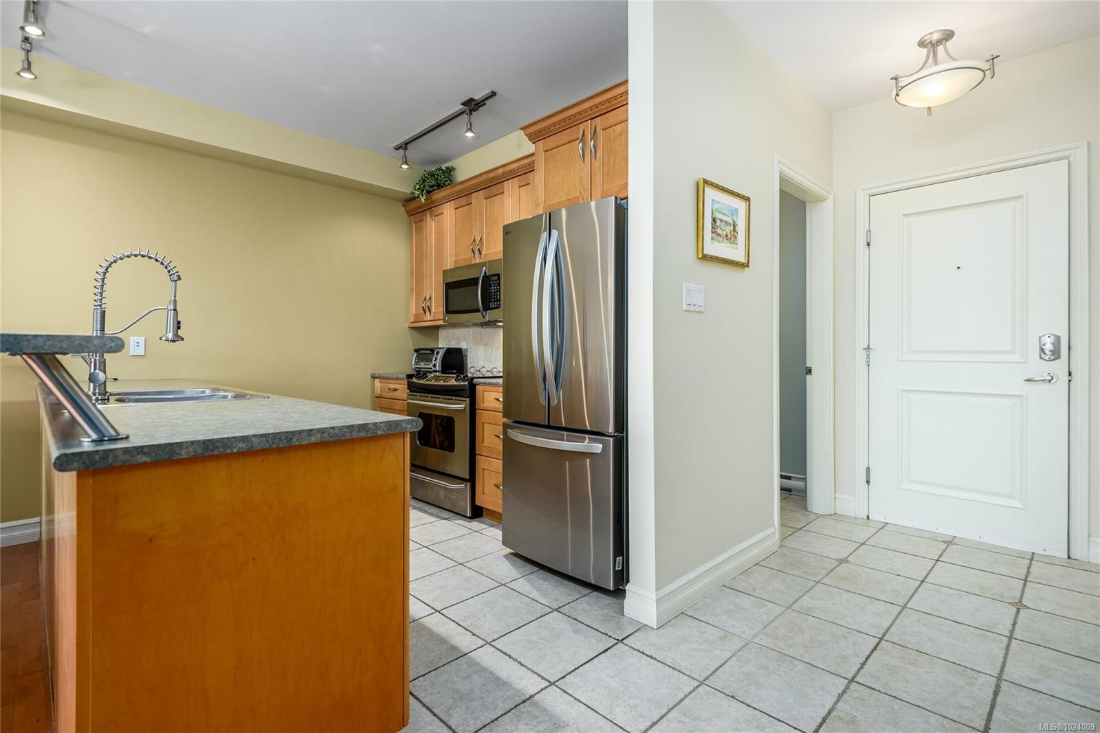 2300 Mansfield Dr # 332